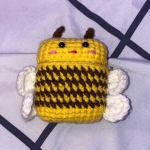 Super Cute, Soft, and Stable Crochet Bee AirPods Case